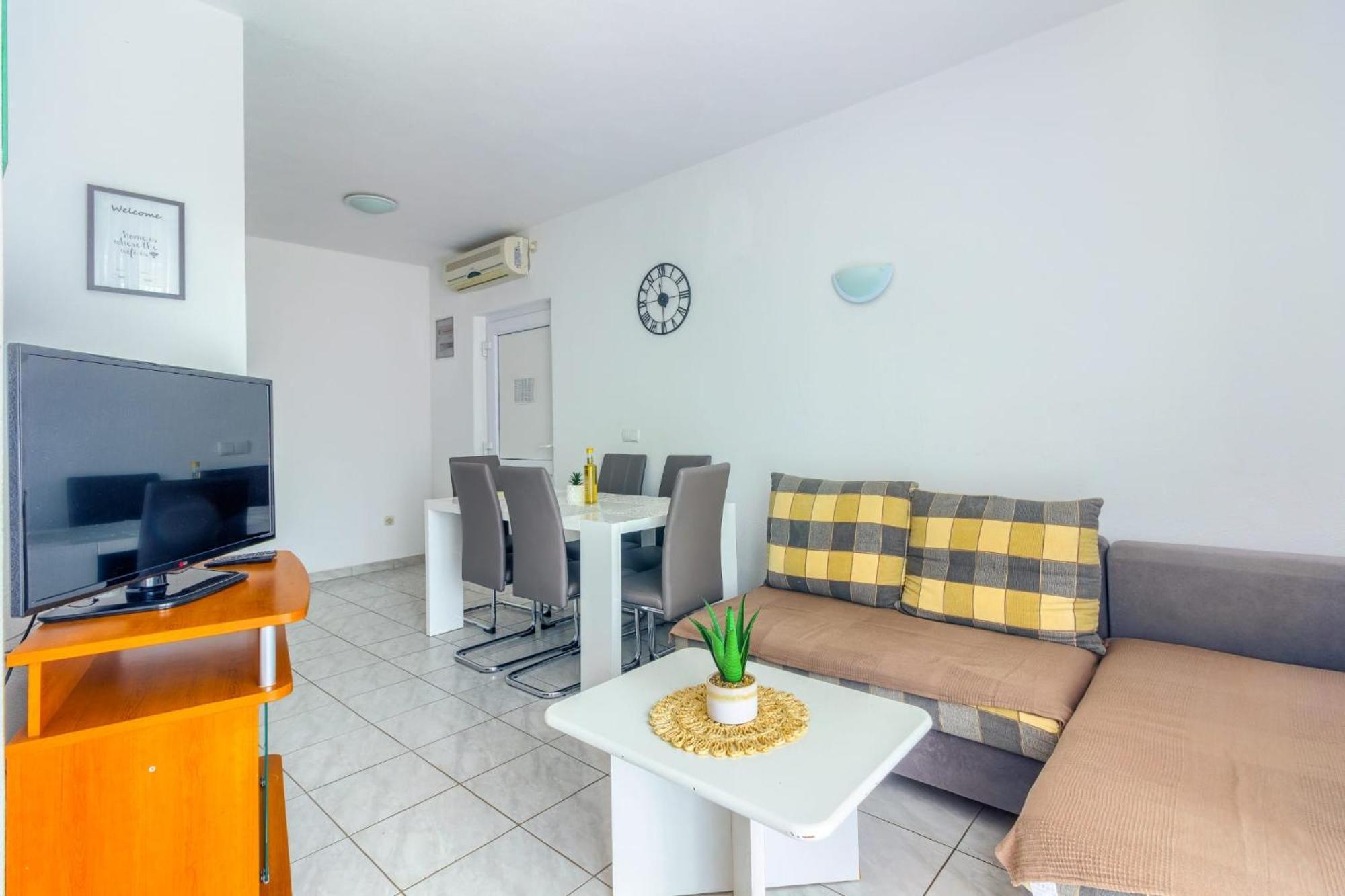 Ann Apartamento Marina Exterior foto